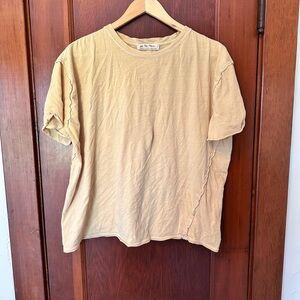 Casual yellow T-Shirt